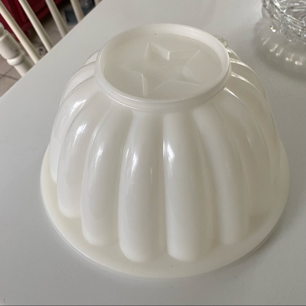 Tupperware Jel N Serve
